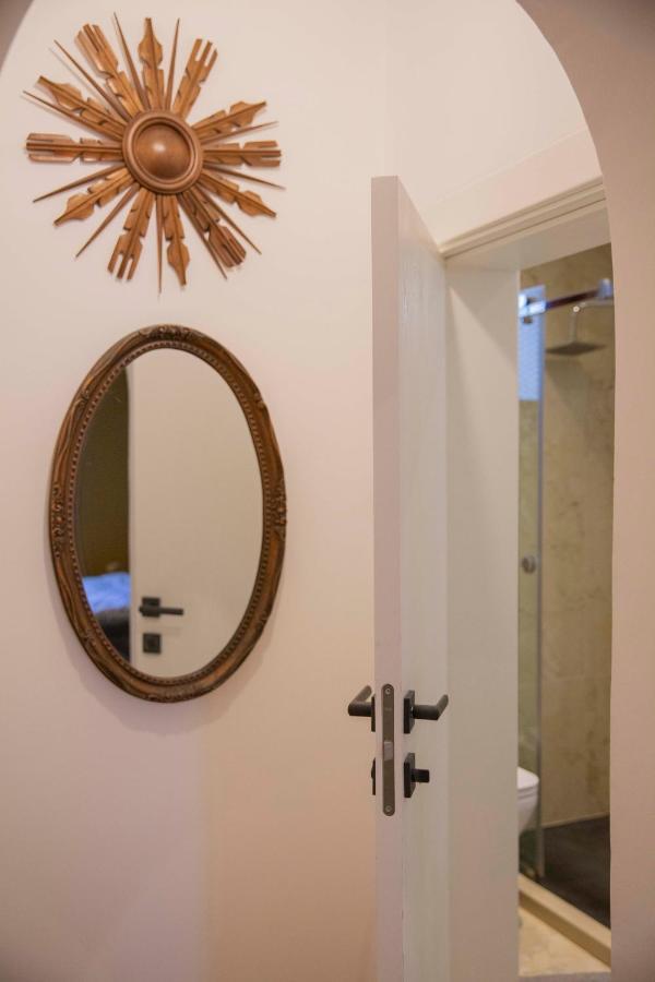 Central Sofia 3-Bedroom Apartment - Urban Art Gallery - Free Parking! Exteriör bild