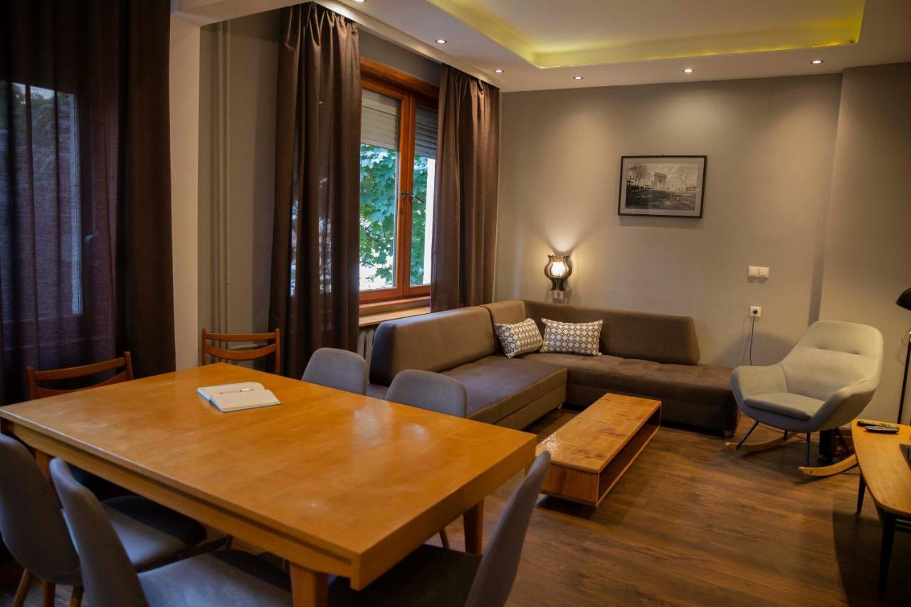 Central Sofia 3-Bedroom Apartment - Urban Art Gallery - Free Parking! Exteriör bild