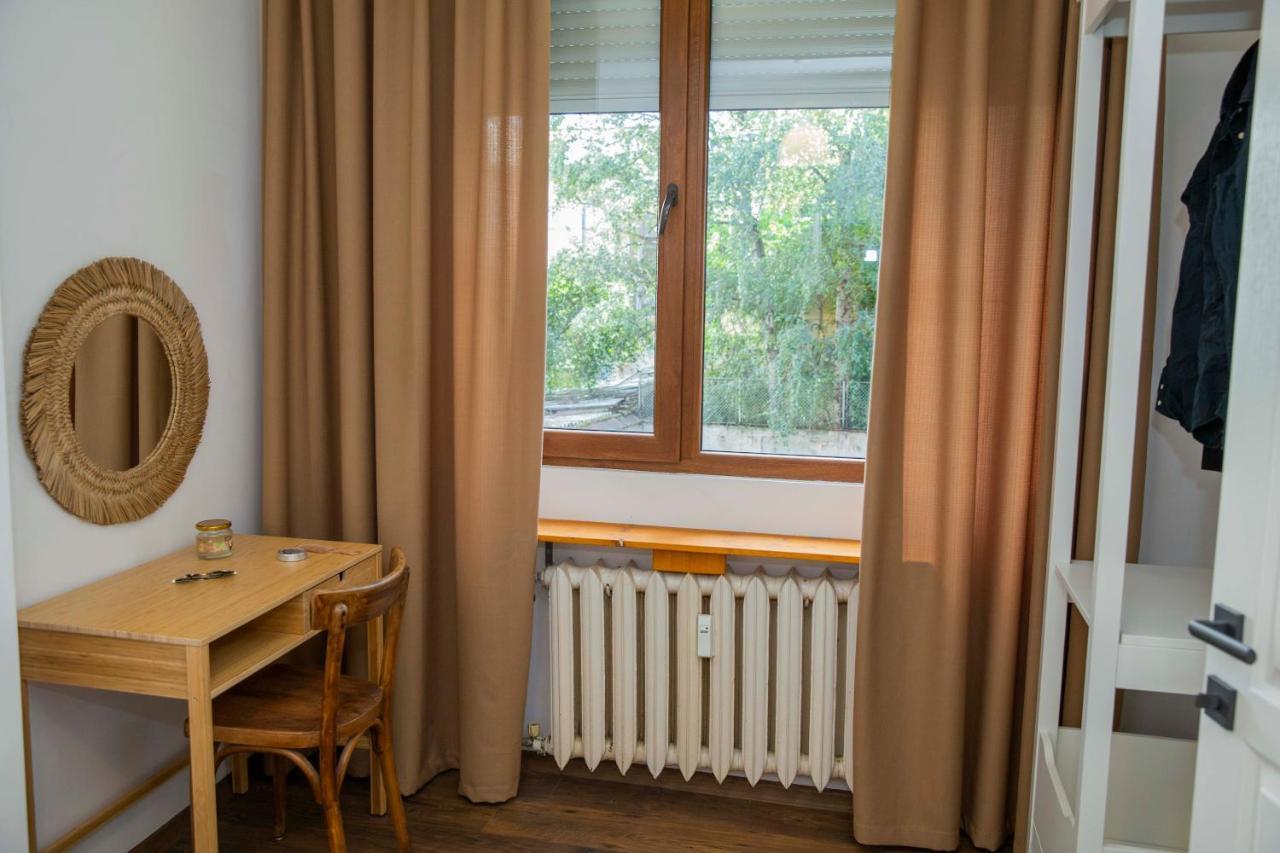 Central Sofia 3-Bedroom Apartment - Urban Art Gallery - Free Parking! Exteriör bild